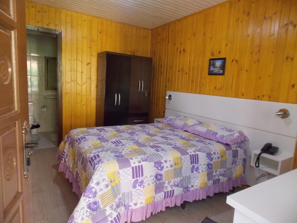 Pousada Villa Fiorita Canela Habitación foto
